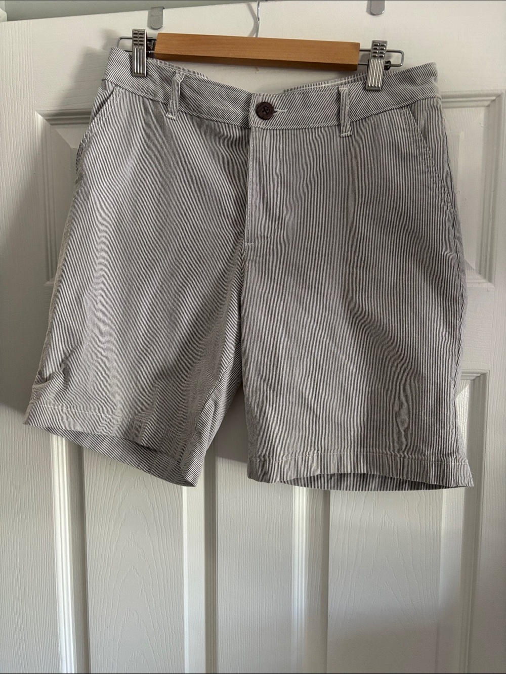 Women’s Gray Casual Shorts - Classic Summer Staple